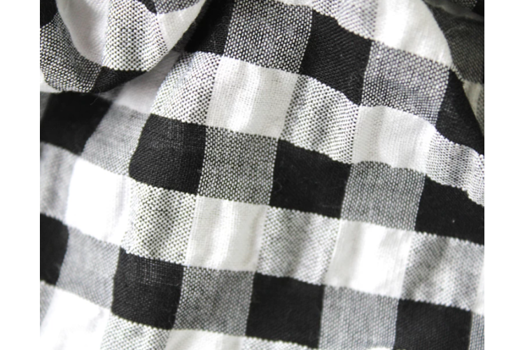 1cm Check Gingham Seersucker -Black - 65% Polyester, 35% Cotton 145cm