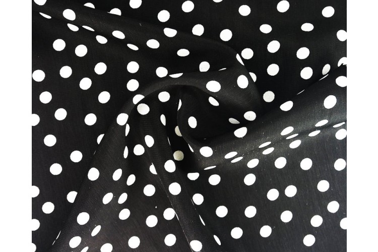 Black and White Spotty Peachskin 142cm 100% polyester