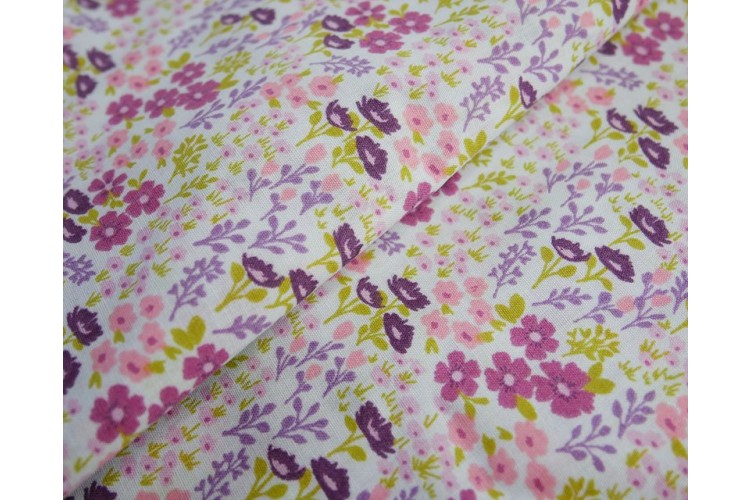 Ditsy Flower Garden Polycotton 115cm 