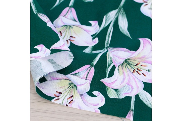 Elegant Spirt Green Lily 100% Cotton 145cm Wide