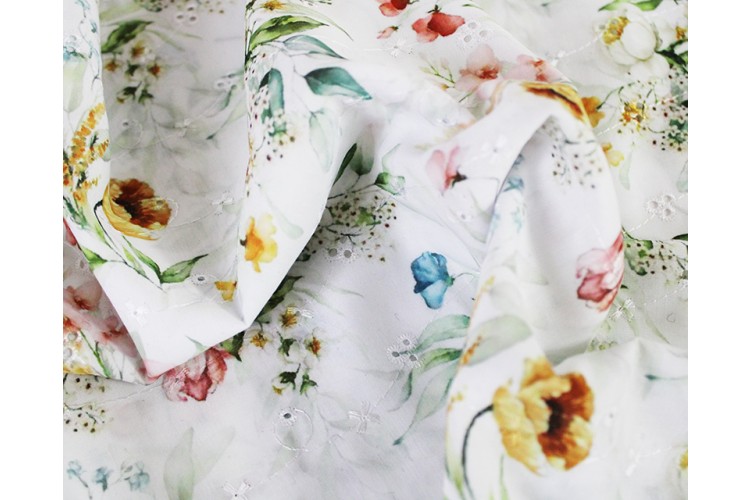 Mindy Florals Spring Blossom Polycotton Anglaise 65% Polyester 35% Cotton 142cm Wide