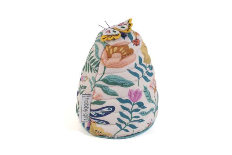 Pincushion Appliqué Beehive Flutterby