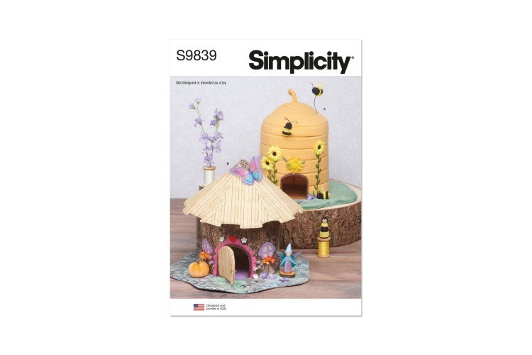 Simplicity S9839 Fabric Critter Houses and Peg Doll Accessories by Carla Reiss Design