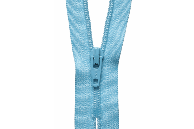 YKK Visible Plastic Coil Zip, 20cm, Sky Blue 545